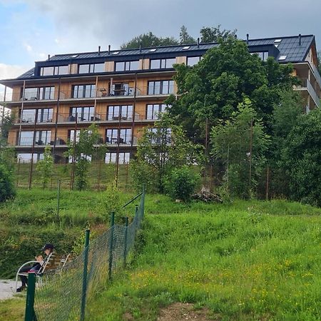 Krasny Apartman U Sjezdovky V Janskych Laznich تروتنوف المظهر الخارجي الصورة